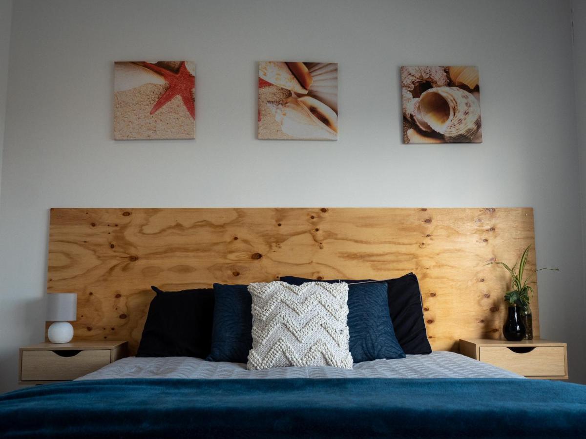 Surf N Stay Whangamata Luaran gambar