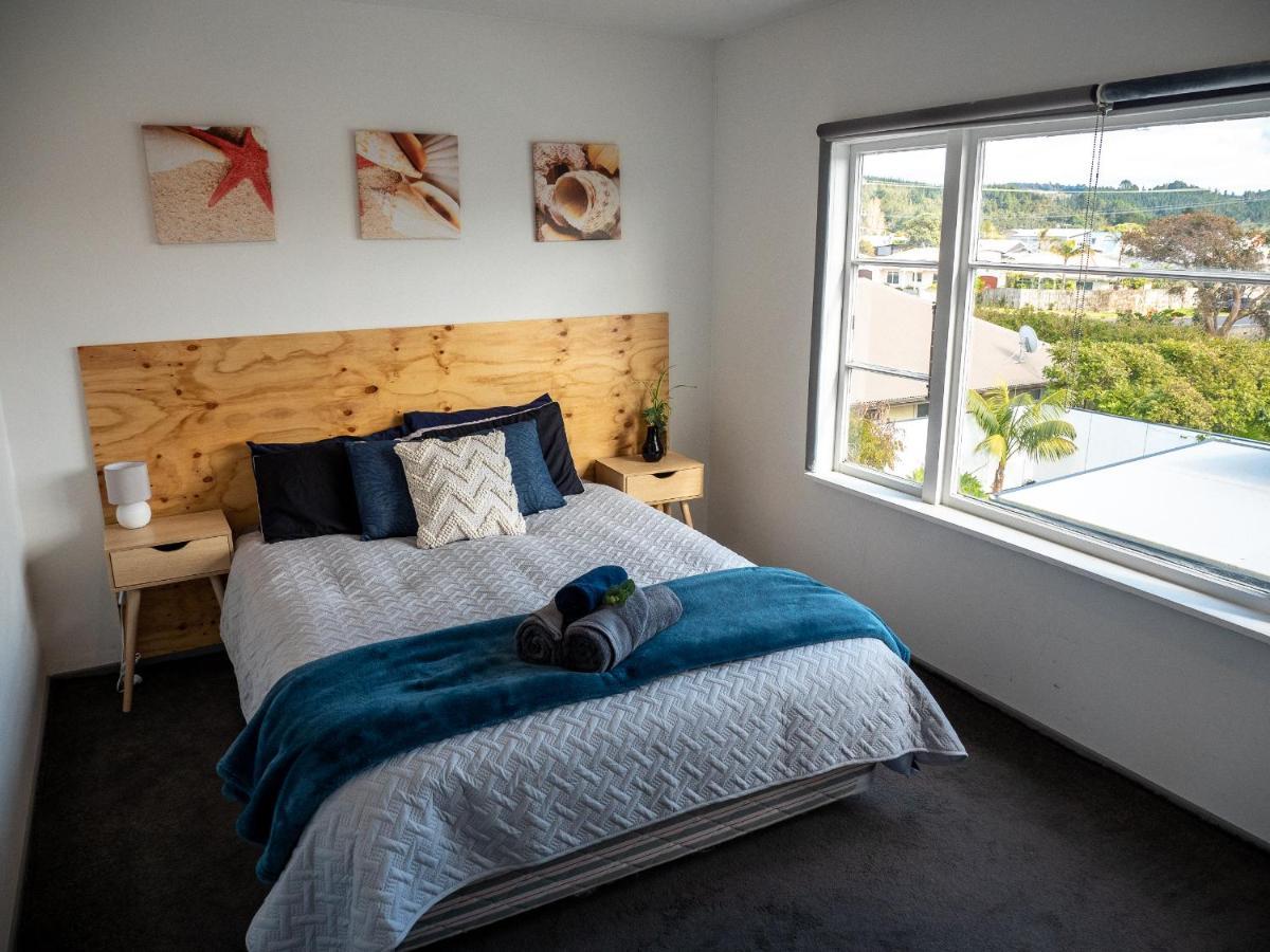 Surf N Stay Whangamata Luaran gambar