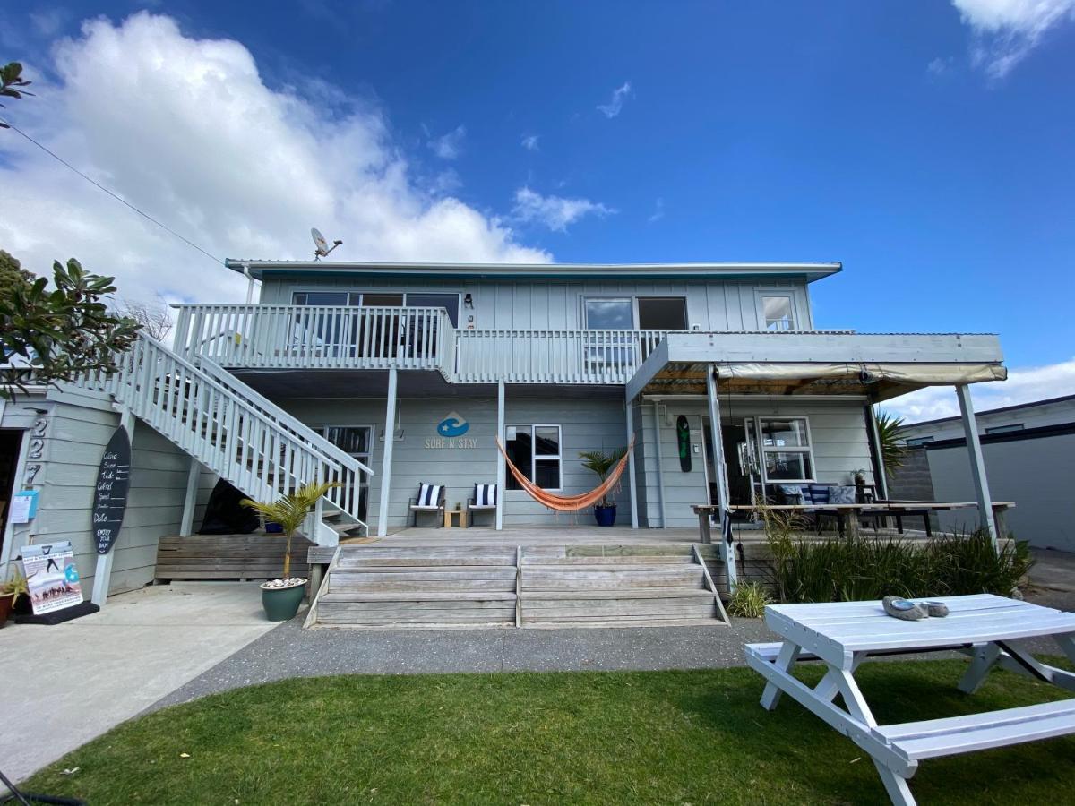 Surf N Stay Whangamata Luaran gambar