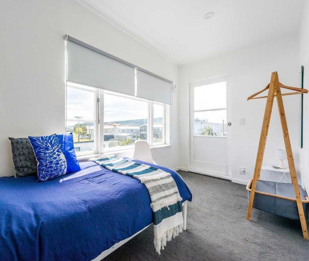 Surf N Stay Whangamata Luaran gambar