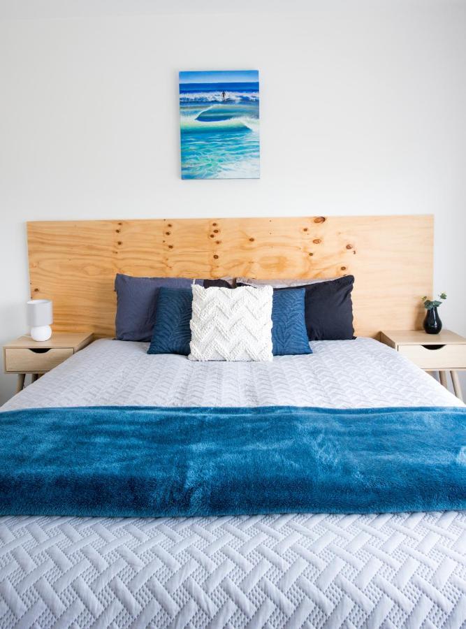 Surf N Stay Whangamata Luaran gambar