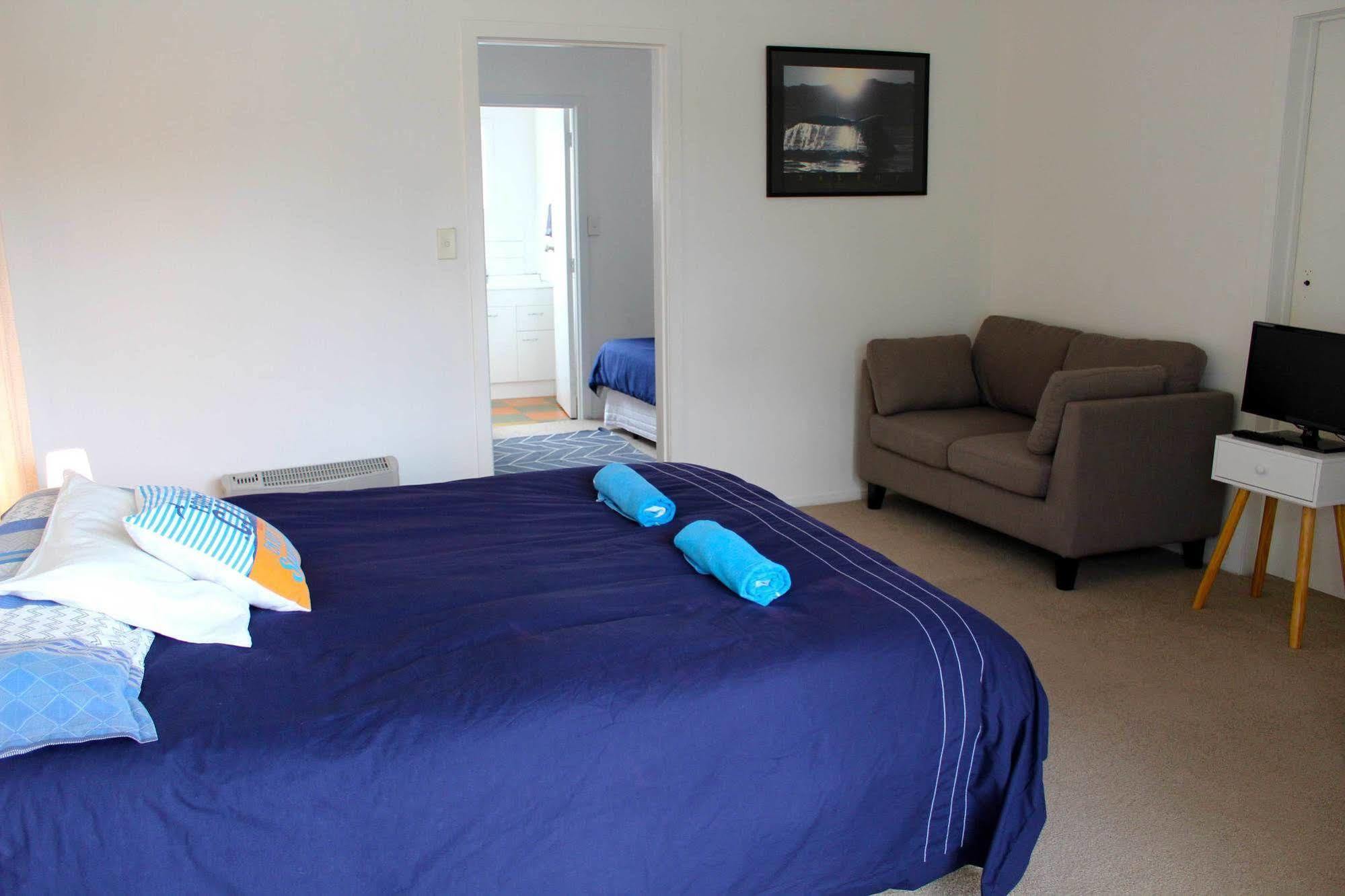 Surf N Stay Whangamata Luaran gambar